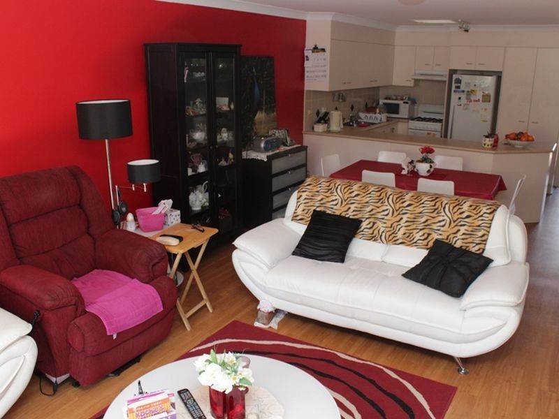 14/1 Spalding Crescent, Goodna QLD 4300