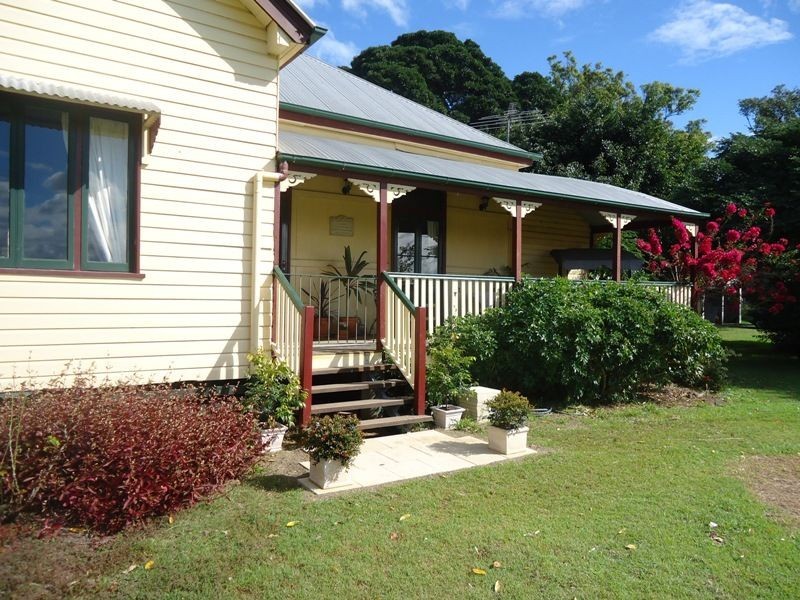 71 Nerreman Road, Wivenhoe Pocket QLD 4306