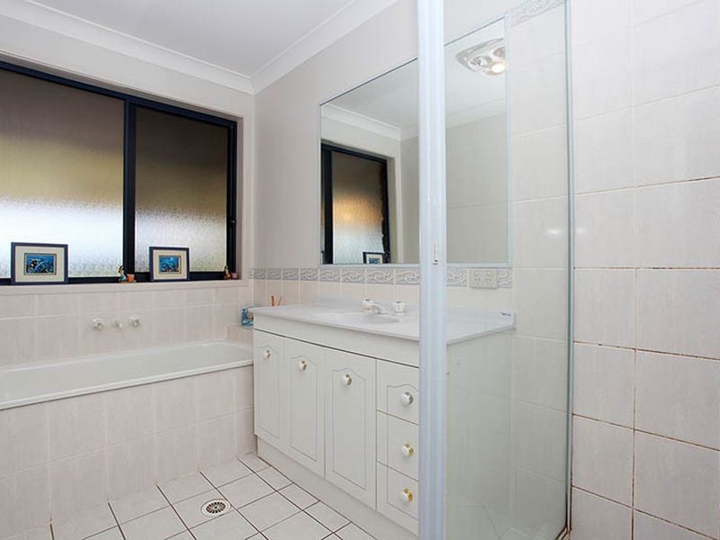 11 Bruce Street, Redbank Plains QLD 4301