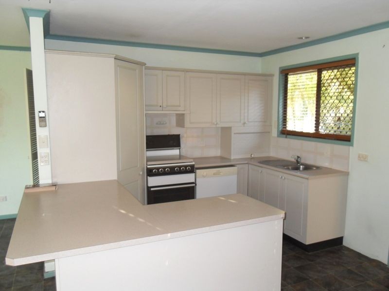 4 Iris Street, Gailes QLD 4300
