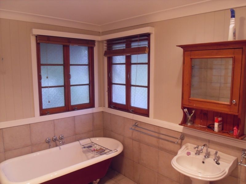 5 Brisbane Road, Redbank QLD 4301