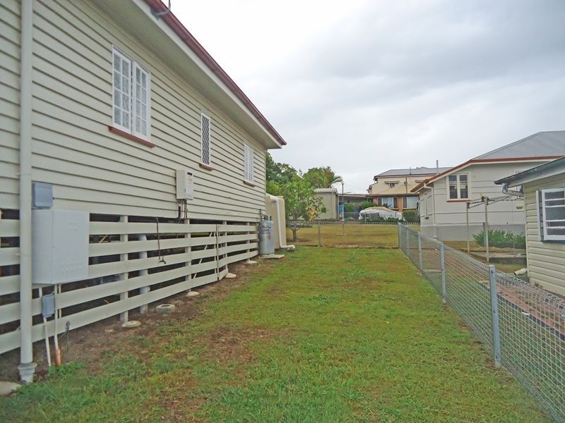 16 Kitchener Street, Booval QLD 4304