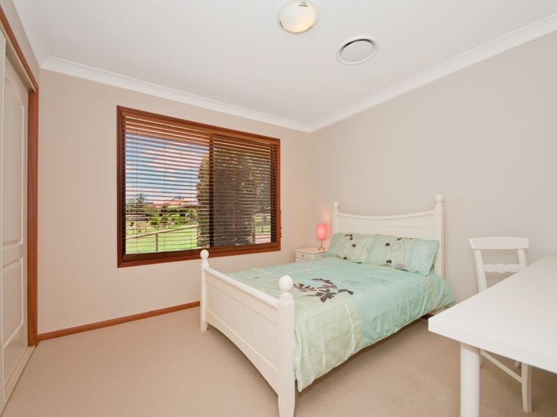 25 Lintrose Terrace, Karalee QLD 4306