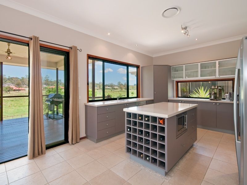 25 Lintrose Terrace, Karalee QLD 4306