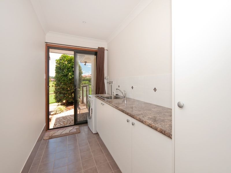 25 Lintrose Terrace, Karalee QLD 4306