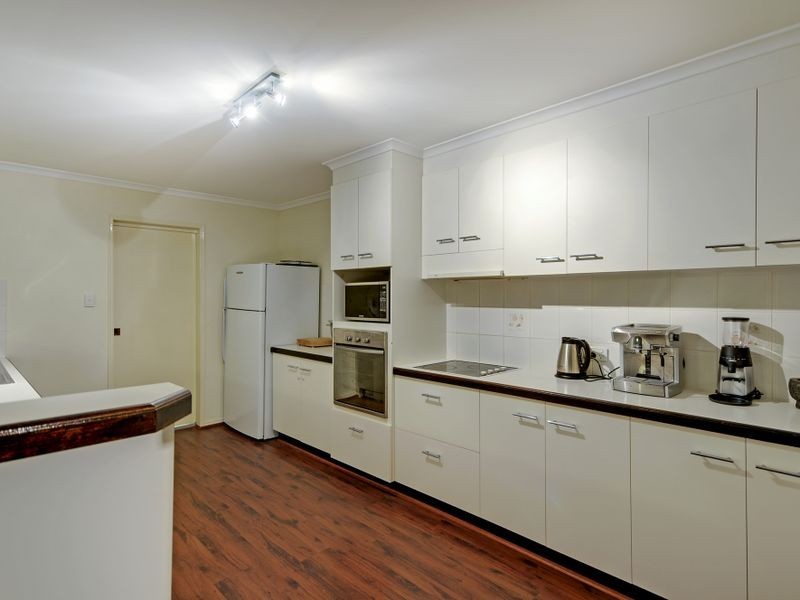 19 St Andrews Drive, Karana Downs QLD 4306