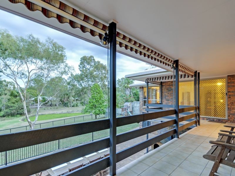 19 St Andrews Drive, Karana Downs QLD 4306