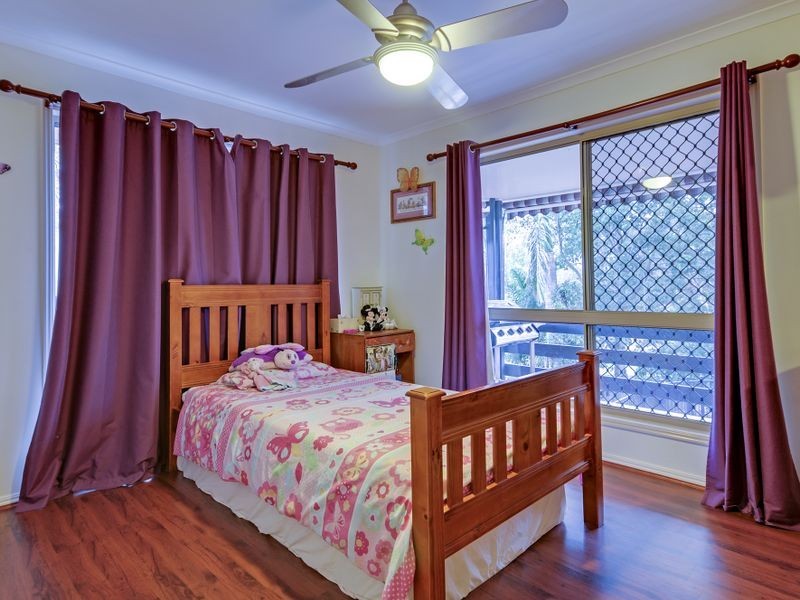 19 St Andrews Drive, Karana Downs QLD 4306