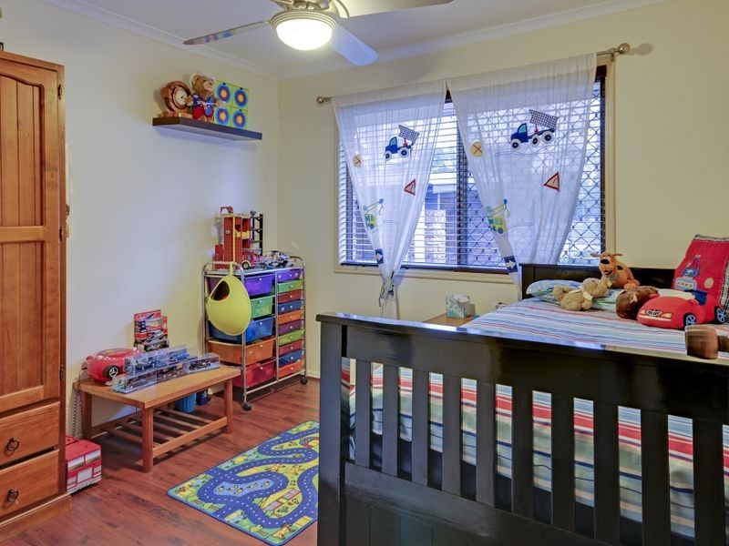 19 St Andrews Drive, Karana Downs QLD 4306