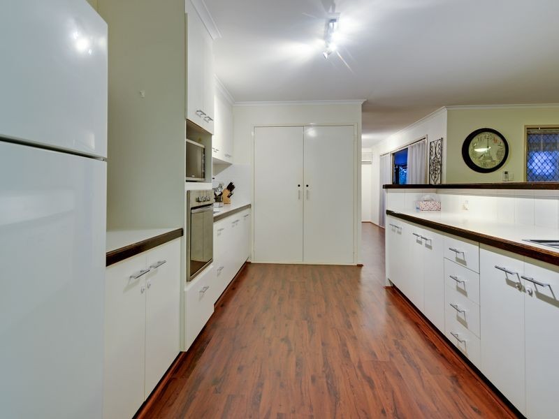 19 St Andrews Drive, Karana Downs QLD 4306