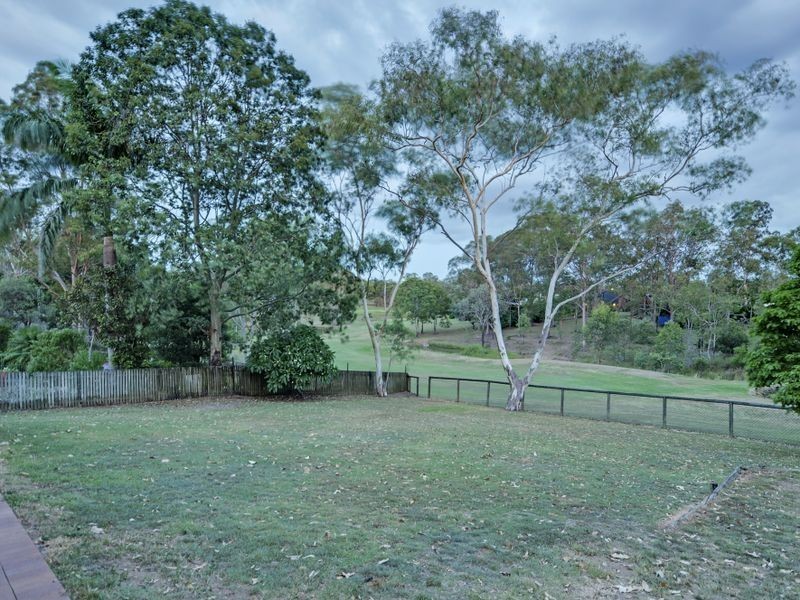 19 St Andrews Drive, Karana Downs QLD 4306