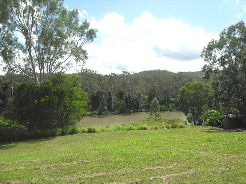 4 Lintrose Terrace, Karalee QLD 4306