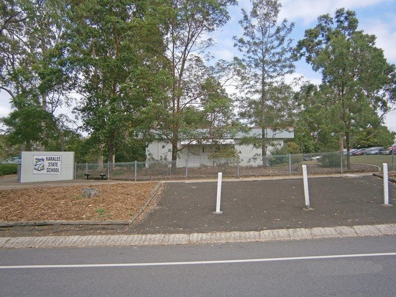 4 Lintrose Terrace, Karalee QLD 4306
