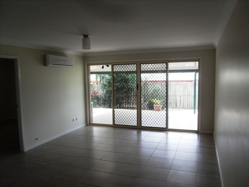 7/3 Spalding Crescent, Goodna QLD 4300