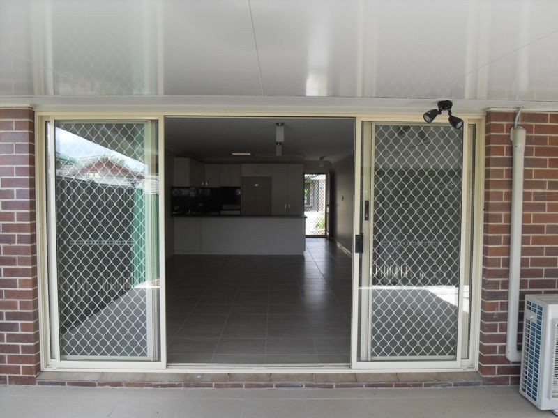 7/3 Spalding Crescent, Goodna QLD 4300