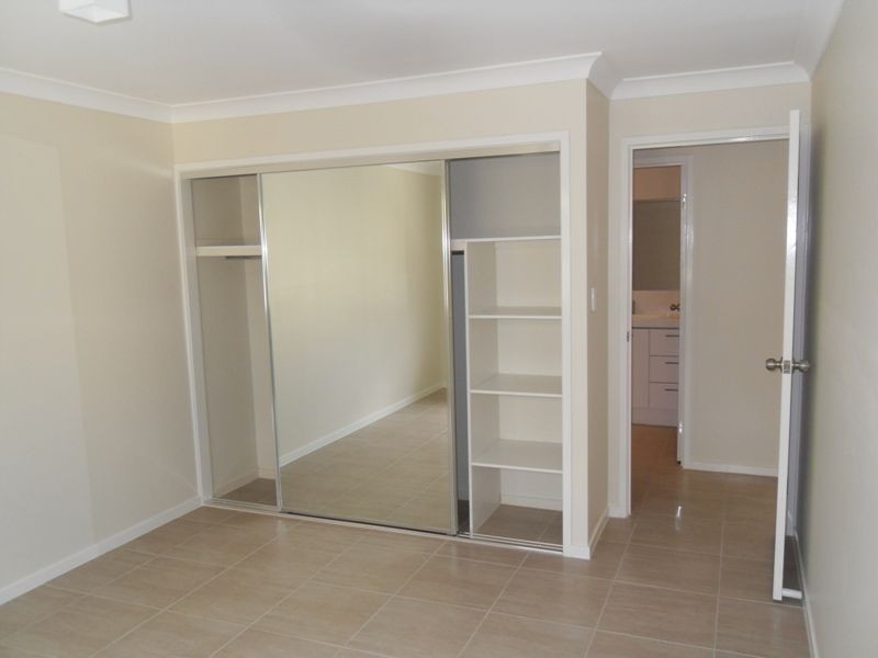 7/3 Spalding Crescent, Goodna QLD 4300