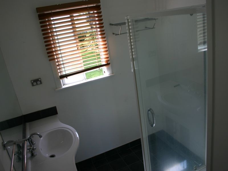 46 Raceview Avenue, Hendra QLD 4011