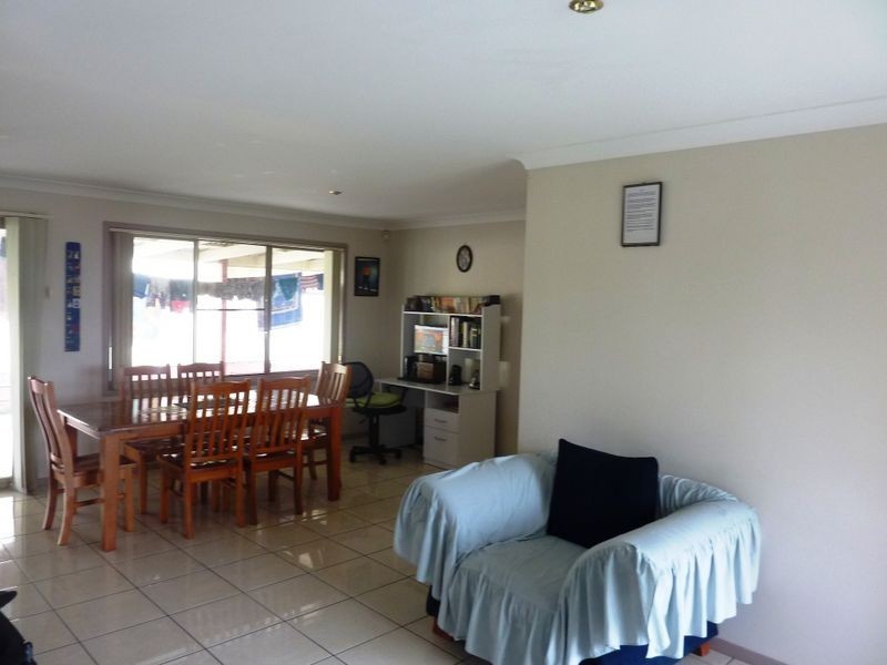 15 Whitmore Crescent, Goodna QLD 4300