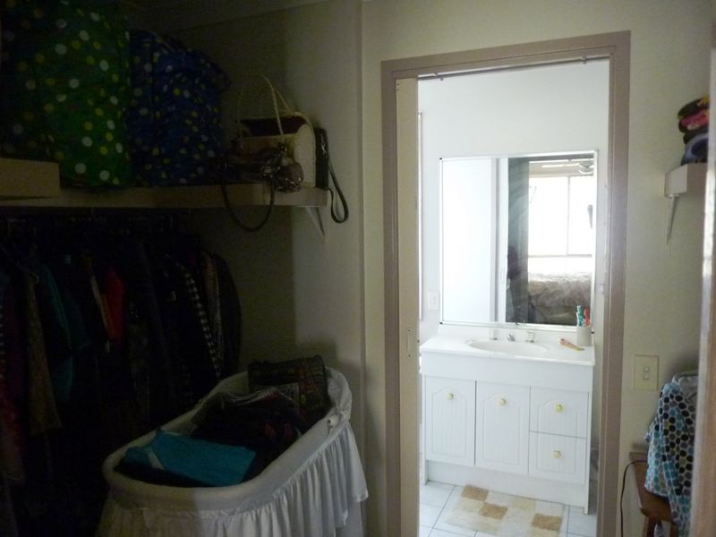 15 Whitmore Crescent, Goodna QLD 4300