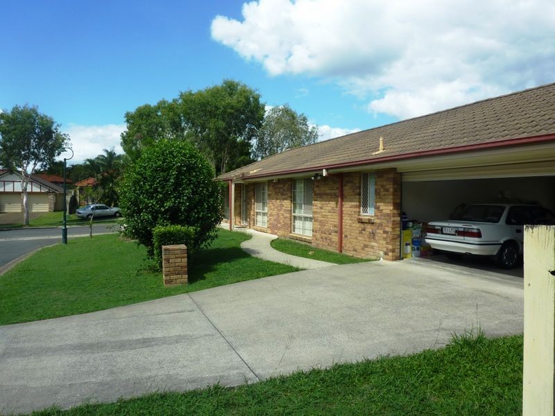 15 Whitmore Crescent, Goodna QLD 4300