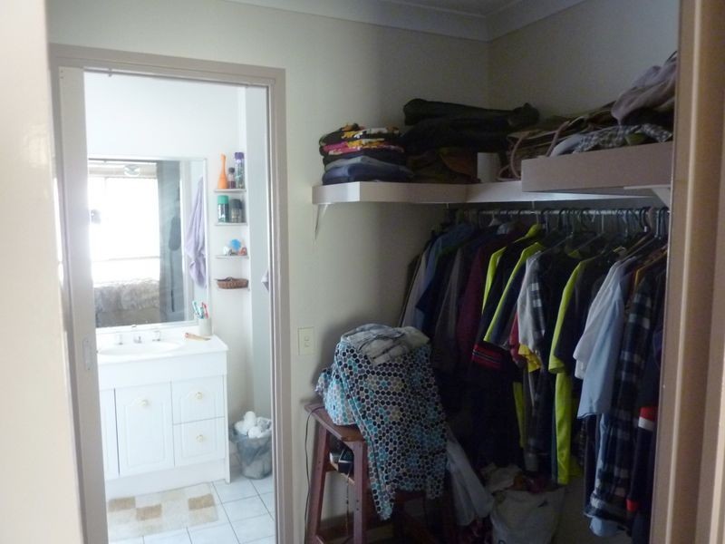 15 Whitmore Crescent, Goodna QLD 4300