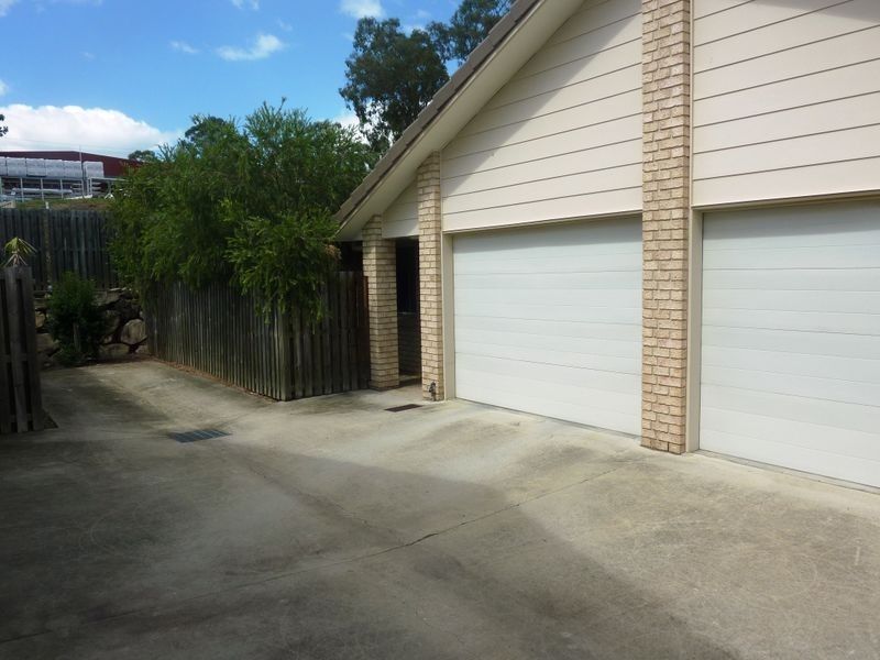 18/8 Rosegum Place, Redbank Plains QLD 4301