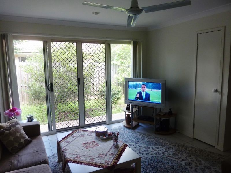 18/8 Rosegum Place, Redbank Plains QLD 4301