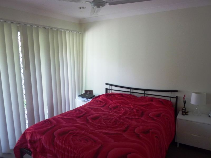 18/8 Rosegum Place, Redbank Plains QLD 4301