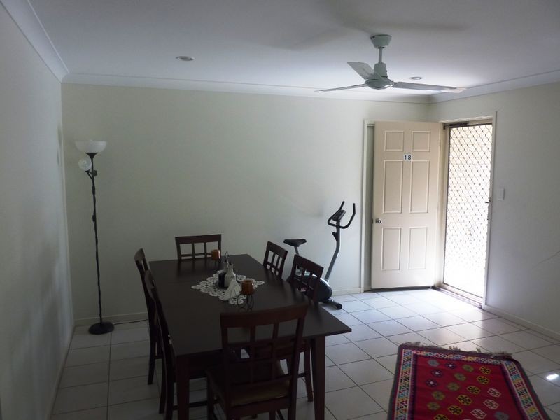 18/8 Rosegum Place, Redbank Plains QLD 4301