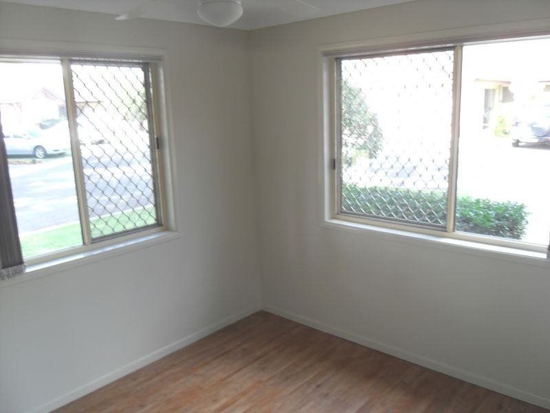 16/5 Spalding Crescent, Goodna QLD 4300