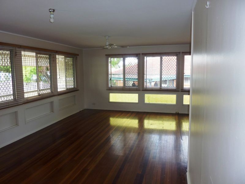 19 Coutts Street, Goodna QLD 4300