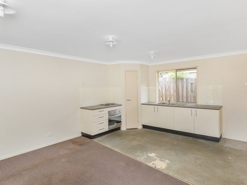 5 Garden Avenue, Camira QLD 4300