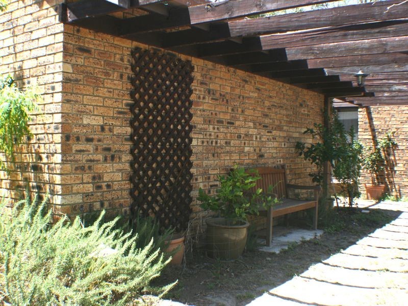 15 Boda Street, Camira QLD 4300