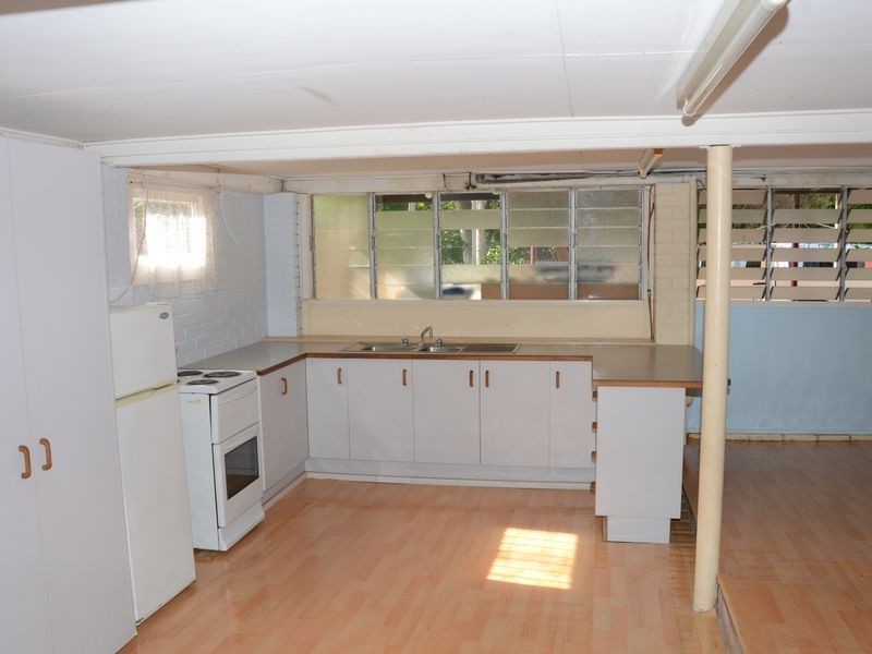 14 Ipswich Street, Riverview QLD 4303