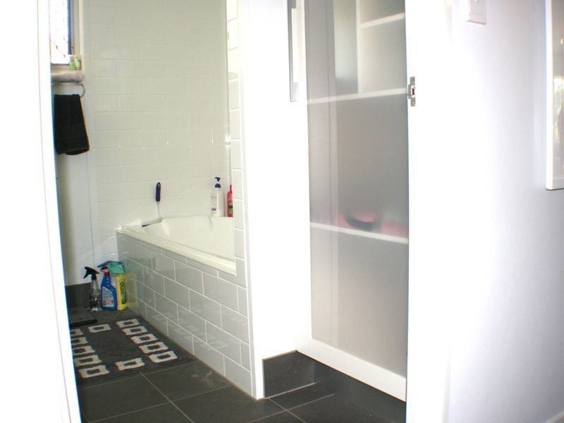 1 Glennie Court, Goodna QLD 4300