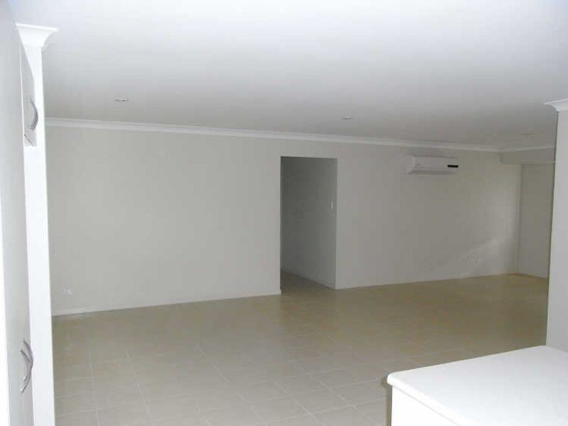 78 Ingles Drive, Redbank Plains QLD 4301