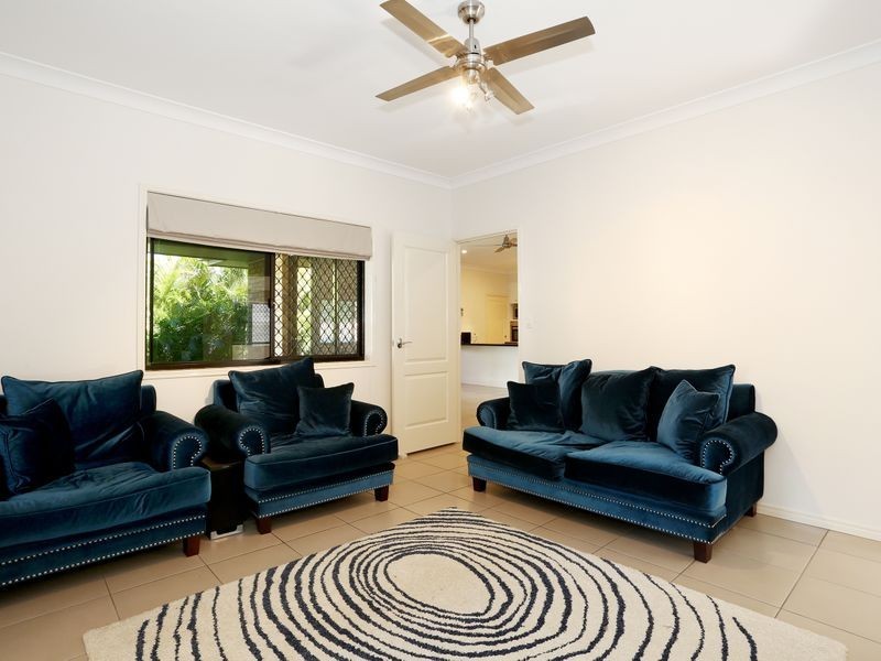 39 Sutherland Crescent, Goodna QLD 4300