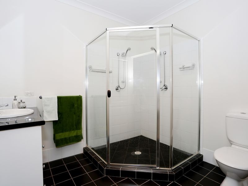 39 Sutherland Crescent, Goodna QLD 4300