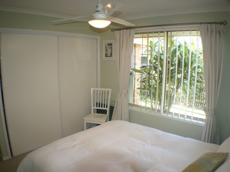 16 Crestwood Drive, Camira QLD 4300