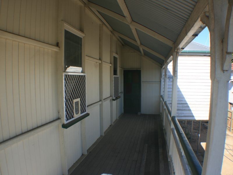 40 Old Logan Road, Gailes QLD 4300