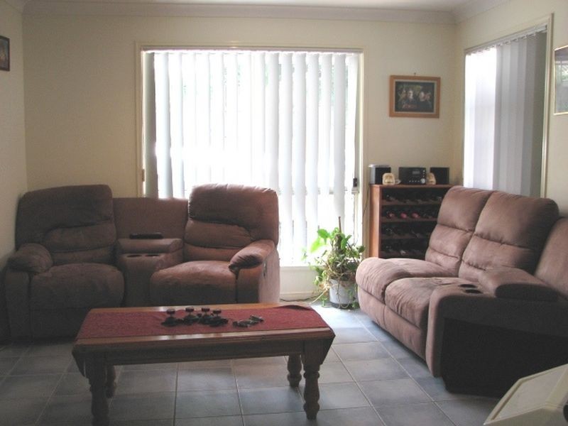 10 Dove Place, Springfield QLD 4300