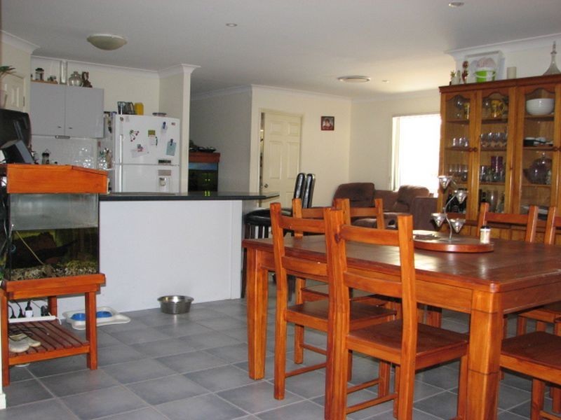 10 Dove Place, Springfield QLD 4300