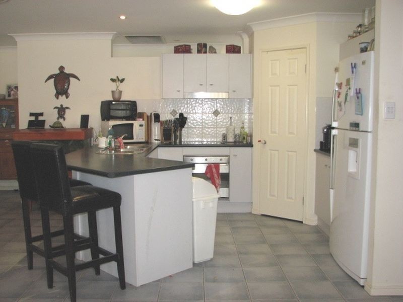 10 Dove Place, Springfield QLD 4300