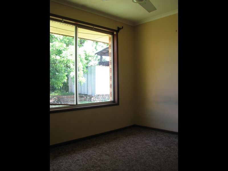 7 Laurel Street, Redbank Plains QLD 4301