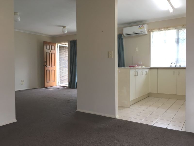 1/8 Broadfoot Drive, Goodna QLD 4300