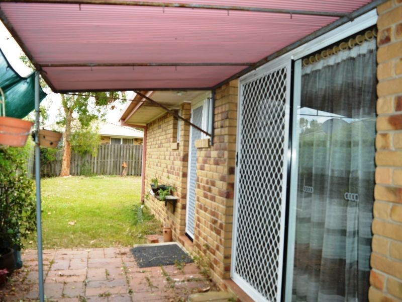 1/8 Broadfoot Drive, Goodna QLD 4300