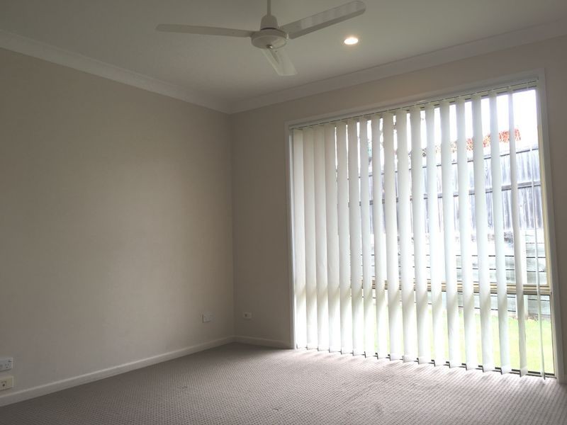 1 & 2/24 Bassili Drive, Collingwood Park QLD 4301