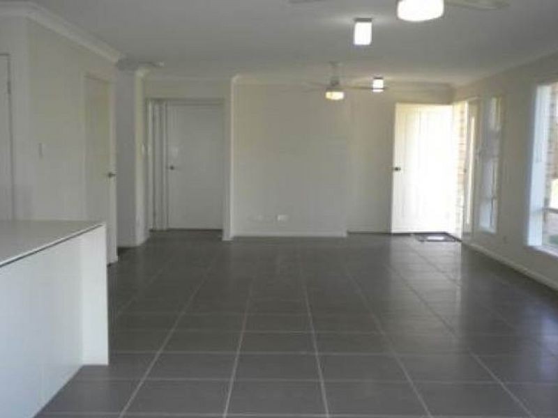22 Foundation Street, Collingwood Park QLD 4301