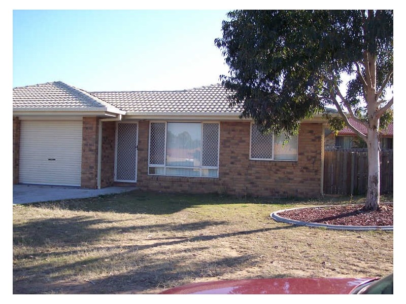 2/9 Prokuda Close, Goodna QLD 4300