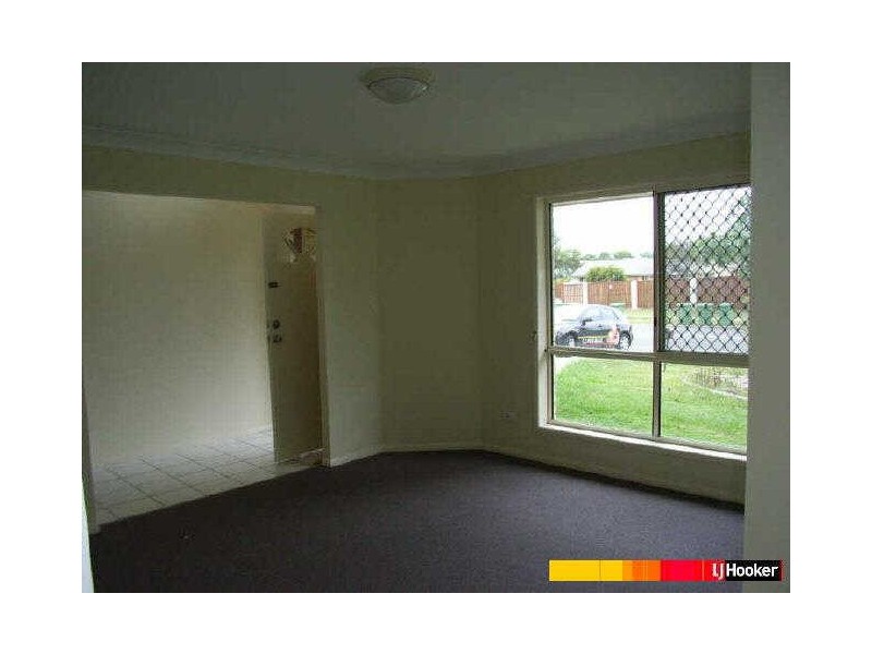 275 Henty Drive, Redbank Plains QLD 4301